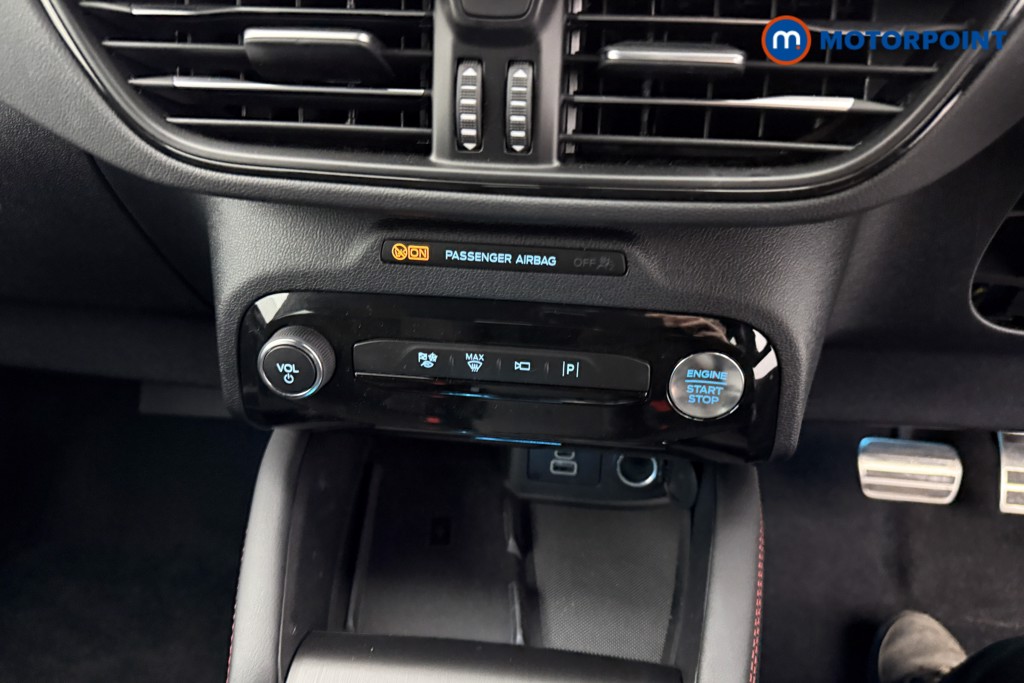 Ford Kuga St-Line Automatic Petrol Plug-In Hybrid SUV - Stock Number (1544078) - 9th supplementary image
