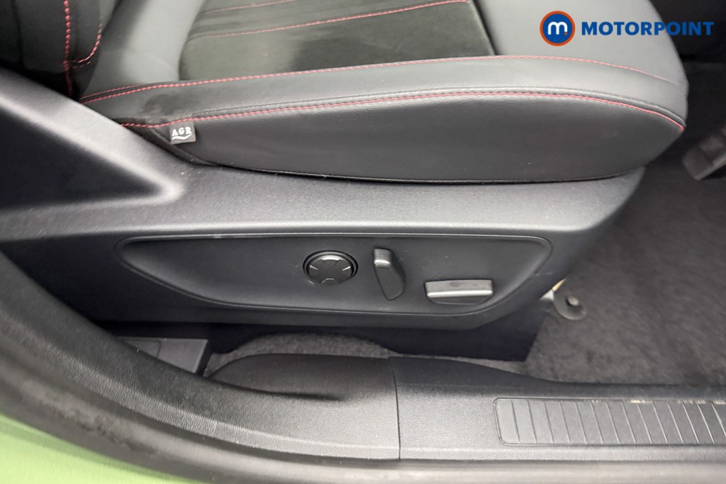 Ford Kuga St-Line Automatic Petrol Plug-In Hybrid SUV - Stock Number (1544078) - 16th supplementary image