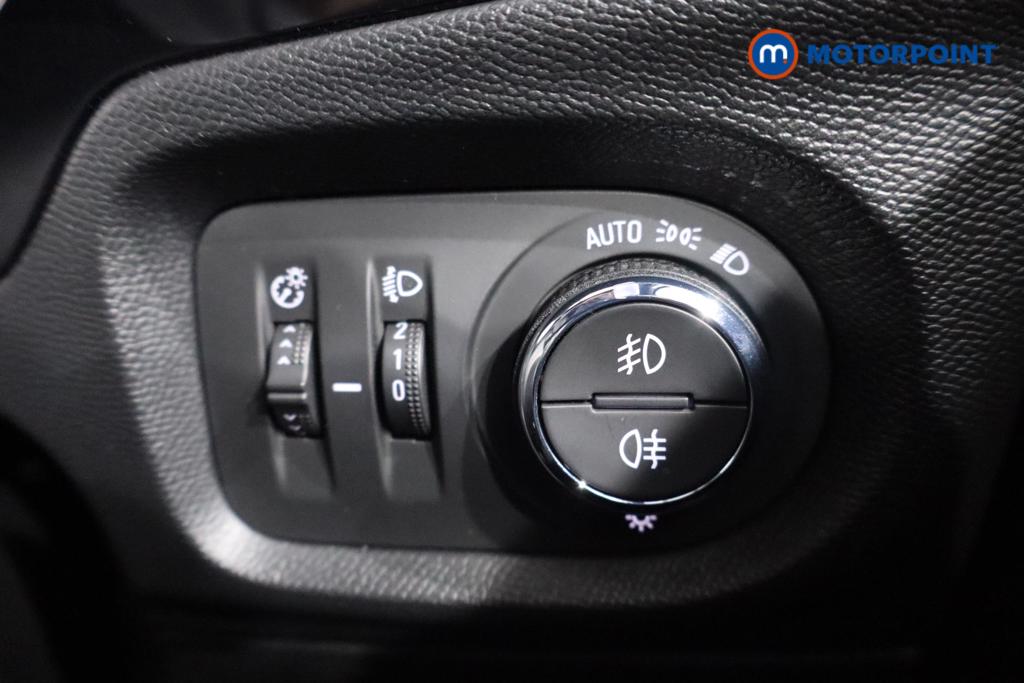 Vauxhall Corsa Sri Nav Manual Petrol Hatchback - Stock Number (1544202) - 10th supplementary image