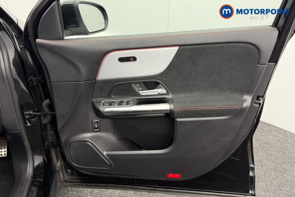 Mercedes-Benz EQA Amg Line Automatic Electric SUV - Stock Number (1544364) - 17th supplementary image