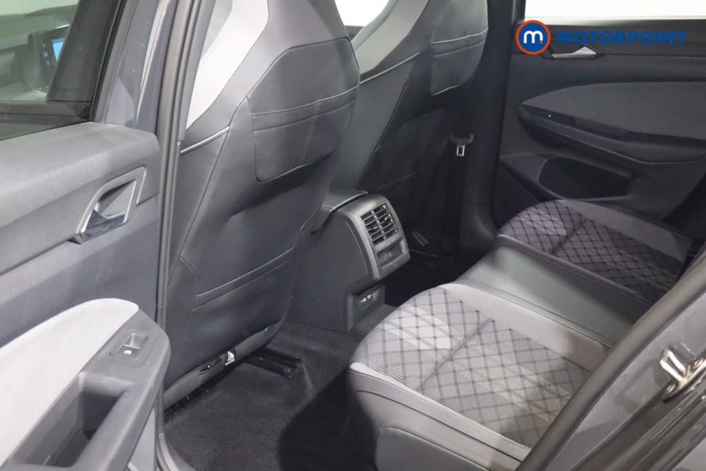 Volkswagen Golf R-Line Manual Petrol Hatchback - Stock Number (1544458) - 11th supplementary image