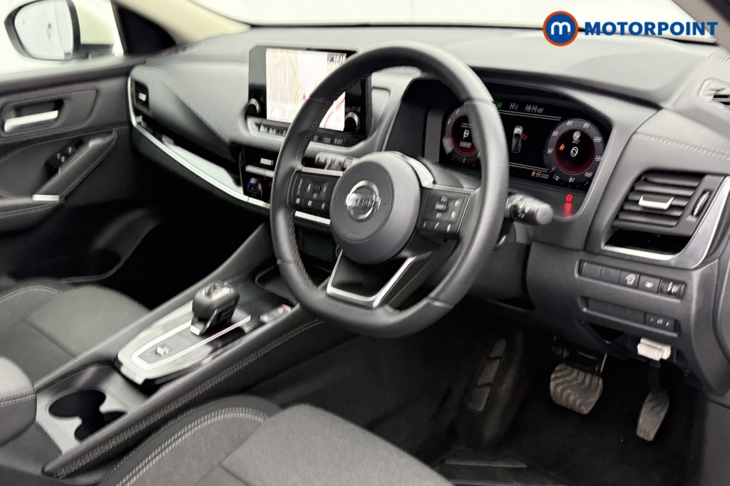 Nissan Qashqai N-Connecta Automatic Petrol SUV - Stock Number (1495072) - 4th supplementary image