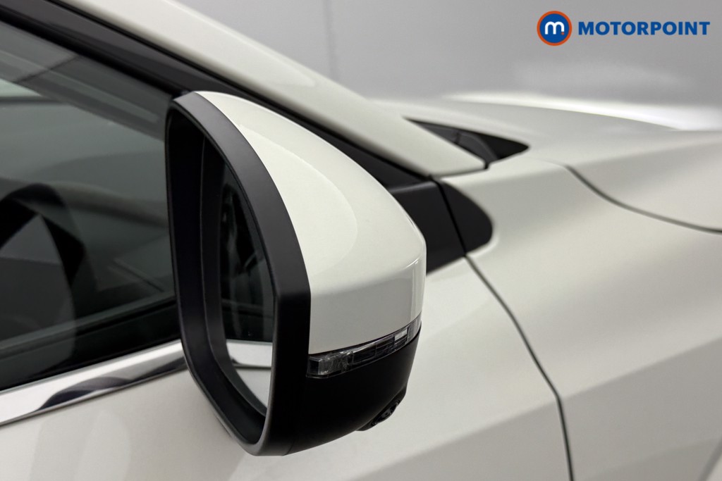 Nissan Qashqai N-Connecta Automatic Petrol SUV - Stock Number (1495072) - 18th supplementary image