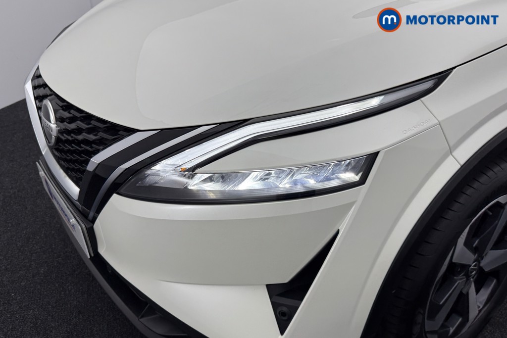 Nissan Qashqai N-Connecta Automatic Petrol SUV - Stock Number (1495072) - 29th supplementary image