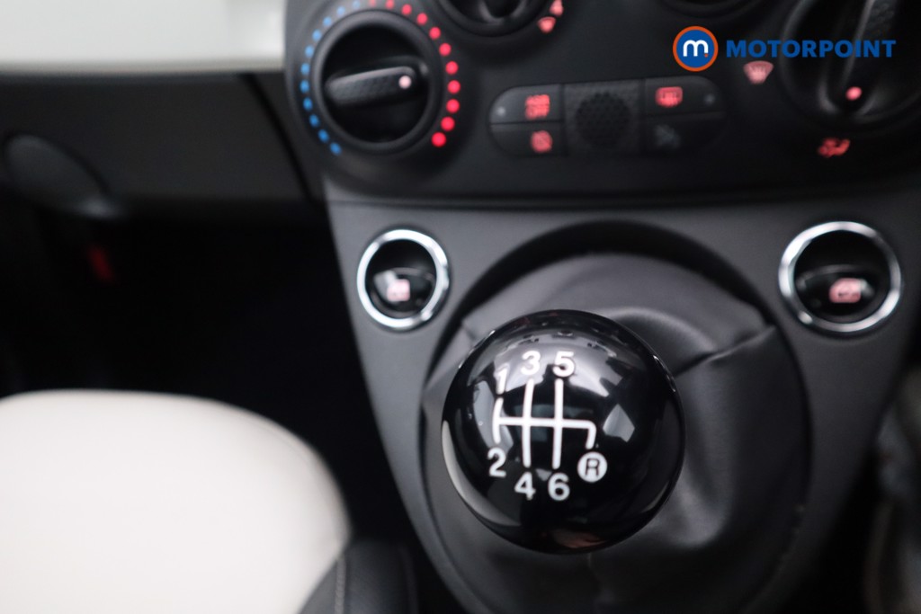 Fiat 500 Dolcevita Manual Petrol-Electric Hybrid Hatchback - Stock Number (1525832) - 9th supplementary image