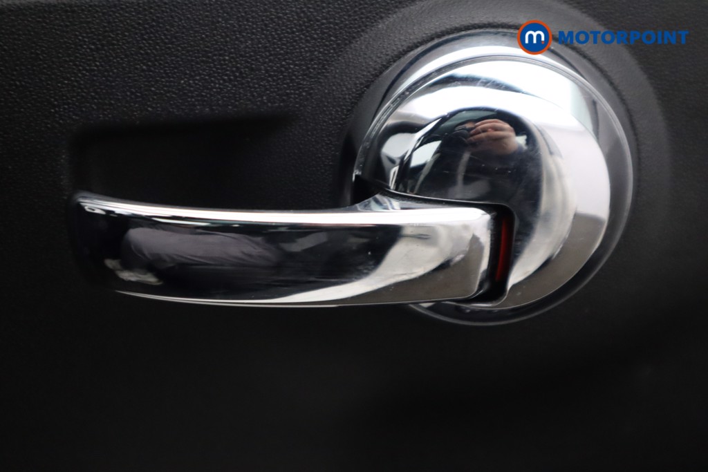 Fiat 500 Dolcevita Manual Petrol-Electric Hybrid Hatchback - Stock Number (1525832) - 13th supplementary image