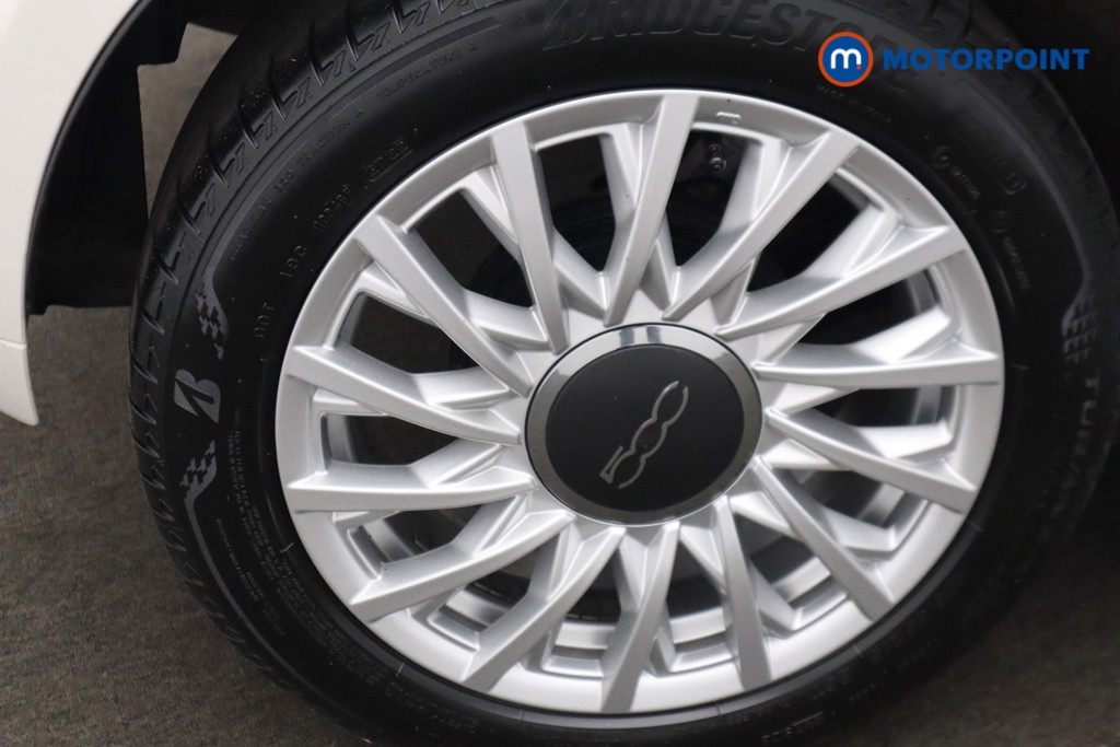 Fiat 500 Dolcevita Manual Petrol-Electric Hybrid Hatchback - Stock Number (1525832) - 16th supplementary image
