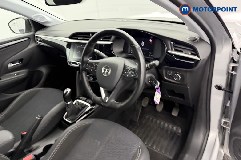 Vauxhall Corsa Elite Edition Manual Petrol Hatchback - Stock Number (1526158) - 4th supplementary image