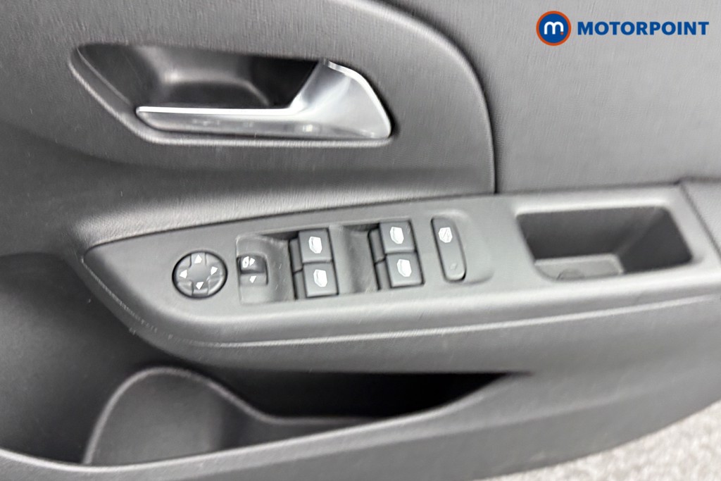 Vauxhall Corsa Elite Edition Manual Petrol Hatchback - Stock Number (1526158) - 16th supplementary image