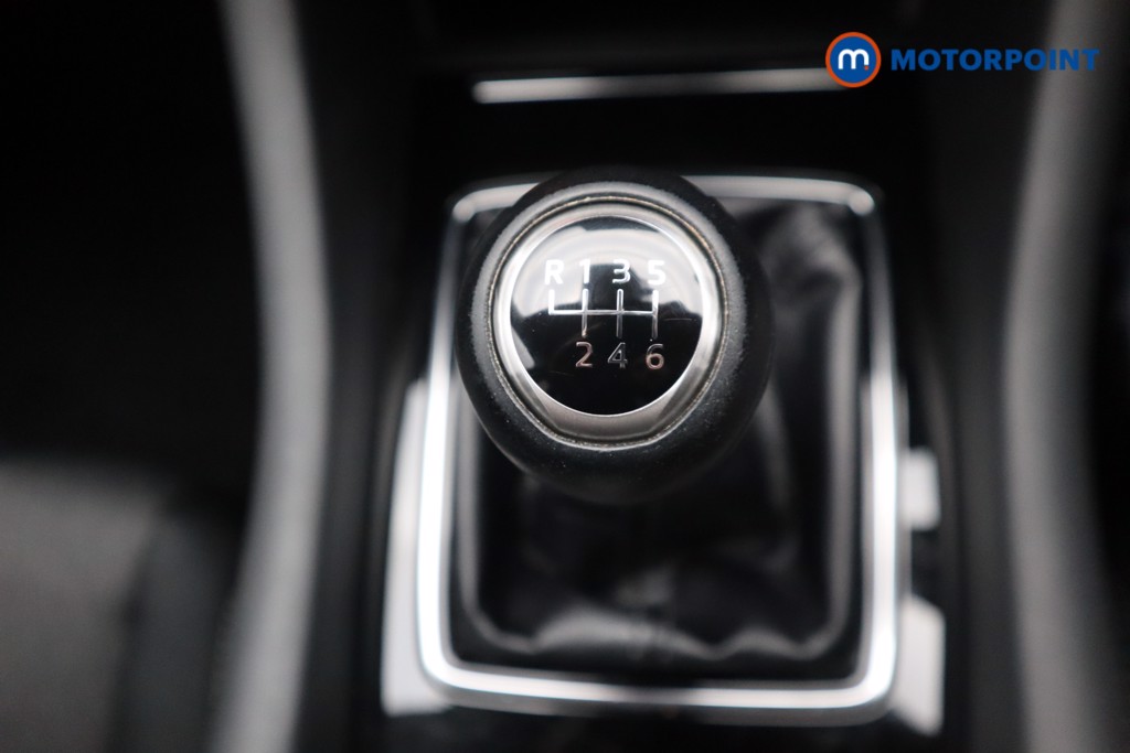 Mazda 6 Se-L Manual Petrol Estate - Stock Number (1527057) - 8th supplementary image