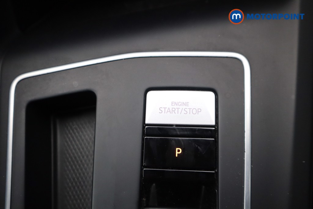 Volkswagen Golf Life Automatic Diesel Hatchback - Stock Number (1527926) - 13th supplementary image