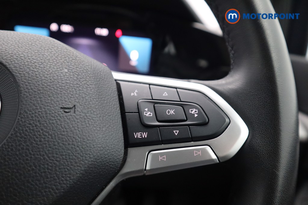 Volkswagen Golf Life Automatic Diesel Hatchback - Stock Number (1527926) - 15th supplementary image