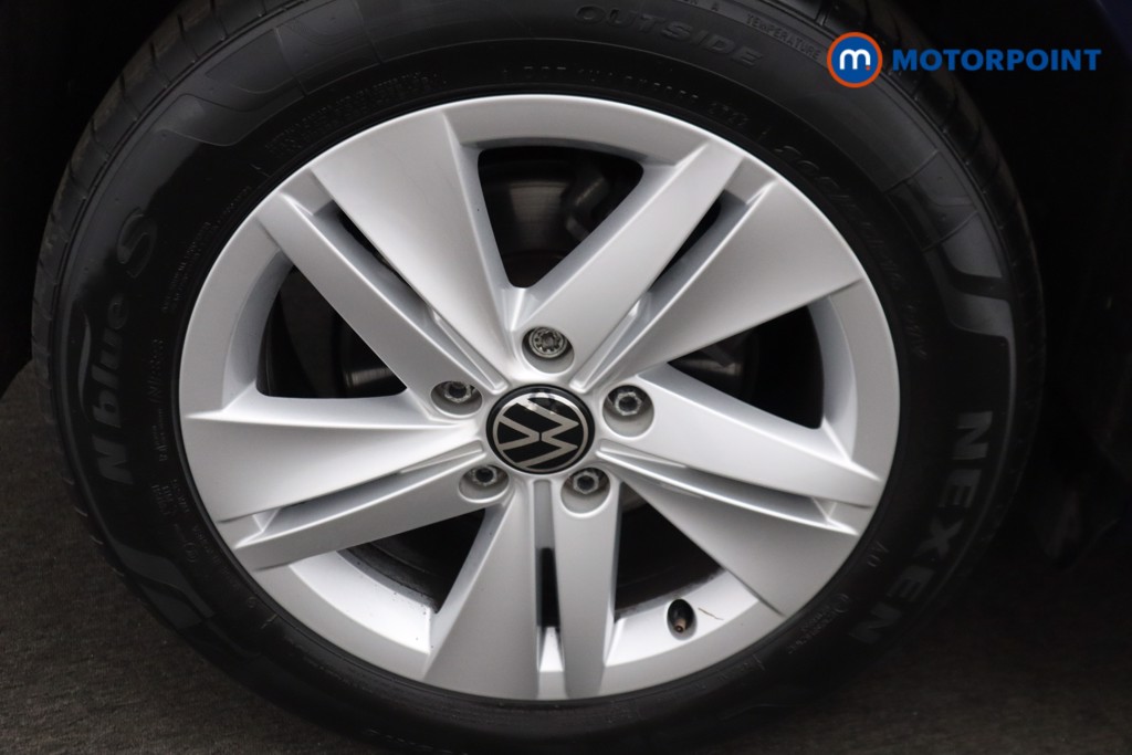 Volkswagen Golf Life Automatic Diesel Hatchback - Stock Number (1527926) - 20th supplementary image