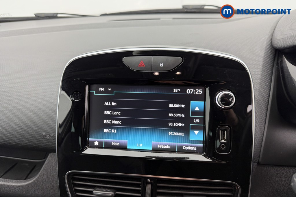 Renault Clio Gt Line Manual Petrol Hatchback - Stock Number (1528433) - 6th supplementary image