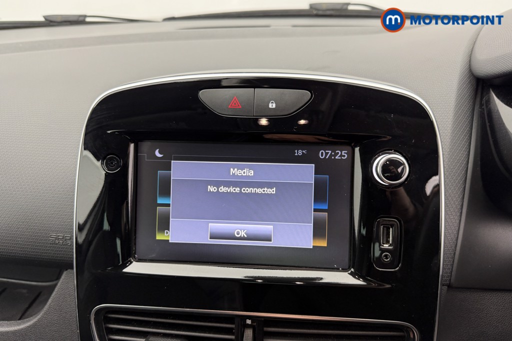 Renault Clio Gt Line Manual Petrol Hatchback - Stock Number (1528433) - 7th supplementary image