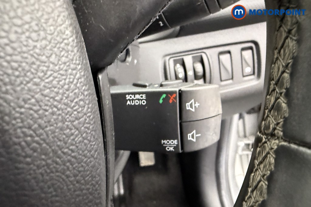 Renault Clio Gt Line Manual Petrol Hatchback - Stock Number (1528433) - 16th supplementary image