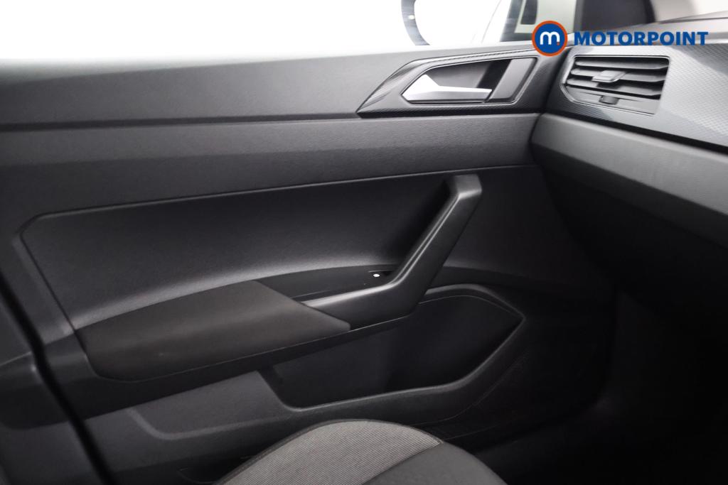 Volkswagen Taigo Life Manual Petrol SUV - Stock Number (1528680) - 8th supplementary image