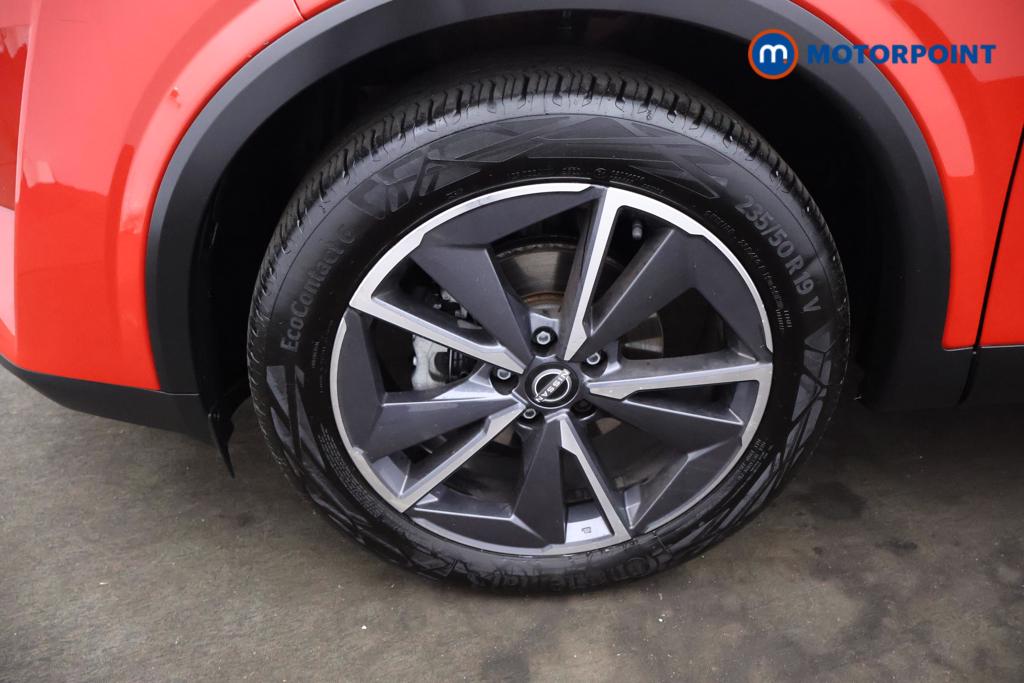 Nissan Qashqai Tekna Manual Petrol SUV - Stock Number (1529265) - 16th supplementary image