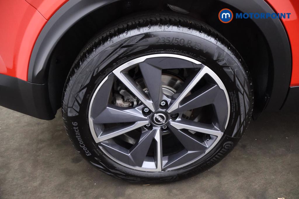 Nissan Qashqai Tekna Manual Petrol SUV - Stock Number (1529265) - 18th supplementary image