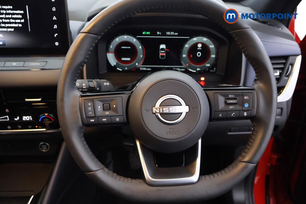 Nissan Qashqai Tekna Manual Petrol SUV - Stock Number (1529265) - 1st supplementary image