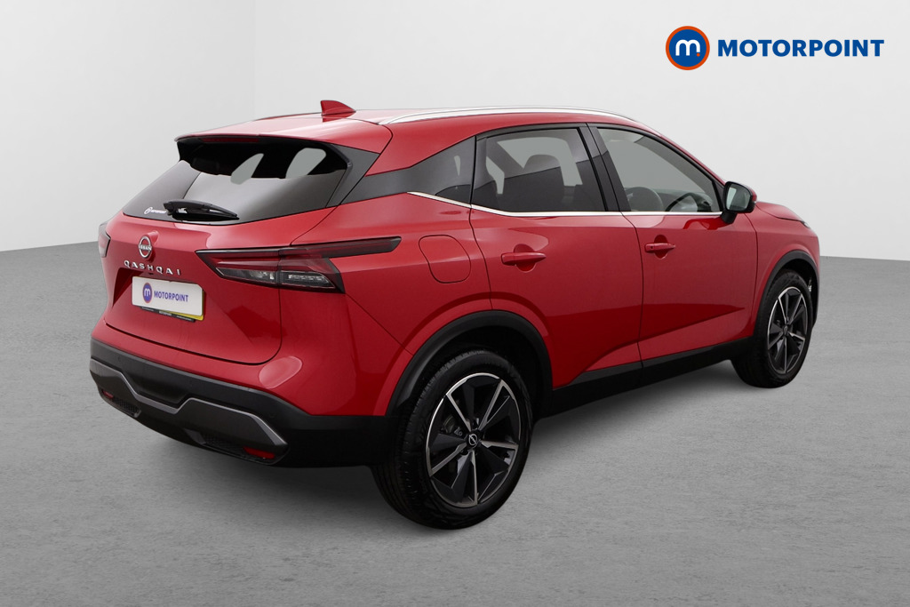 Nissan Qashqai Tekna Manual Petrol SUV - Stock Number (1529265) - Drivers side rear corner