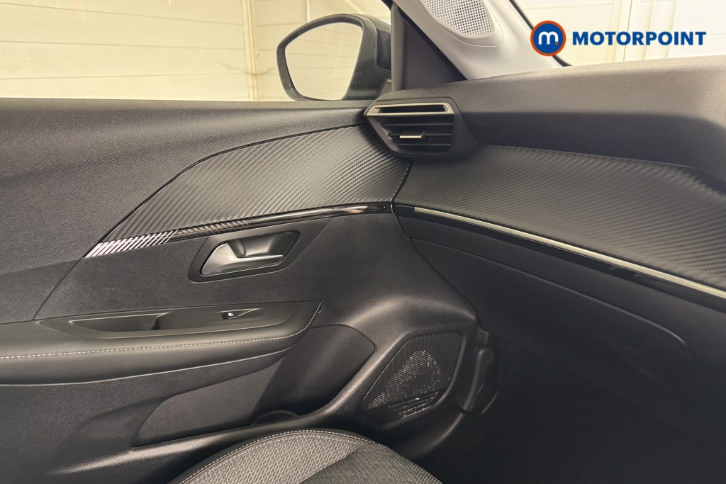 Peugeot 208 Allure Automatic Petrol-Electric Hybrid Hatchback - Stock Number (1531540) - 12th supplementary image