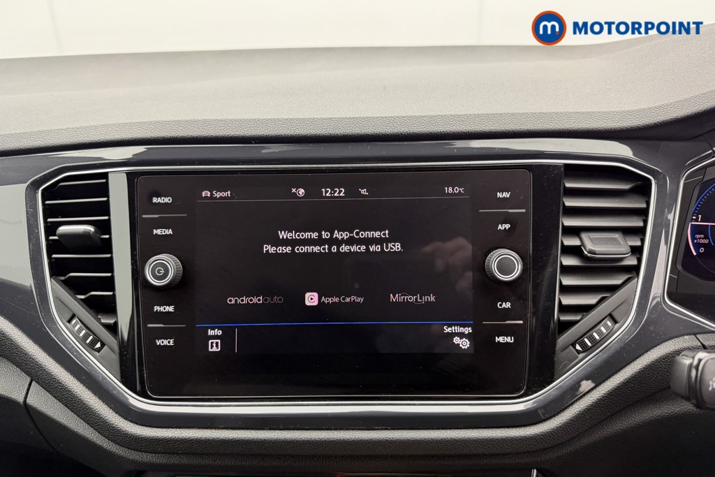 Volkswagen T-Roc R-Line Manual Diesel SUV - Stock Number (1531984) - 10th supplementary image