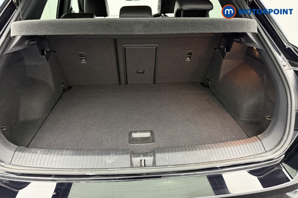 Volkswagen T-Roc R-Line Manual Diesel SUV - Stock Number (1531984) - 23rd supplementary image