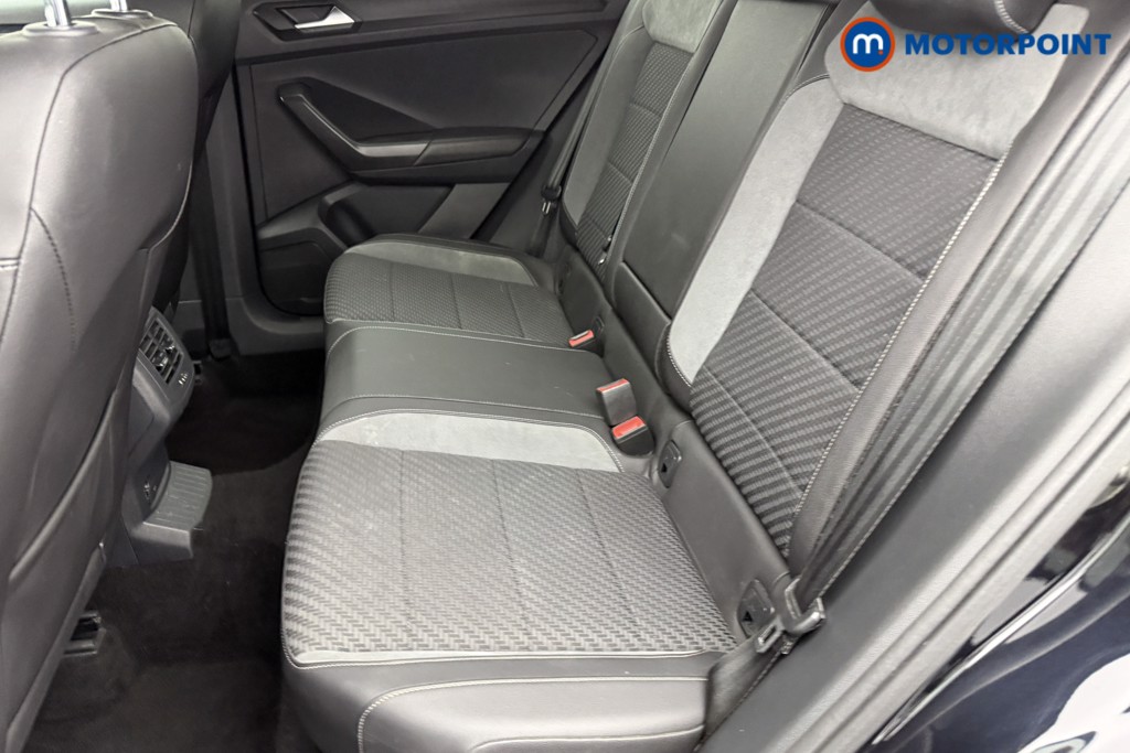 Volkswagen T-Roc R-Line Manual Diesel SUV - Stock Number (1531984) - 26th supplementary image