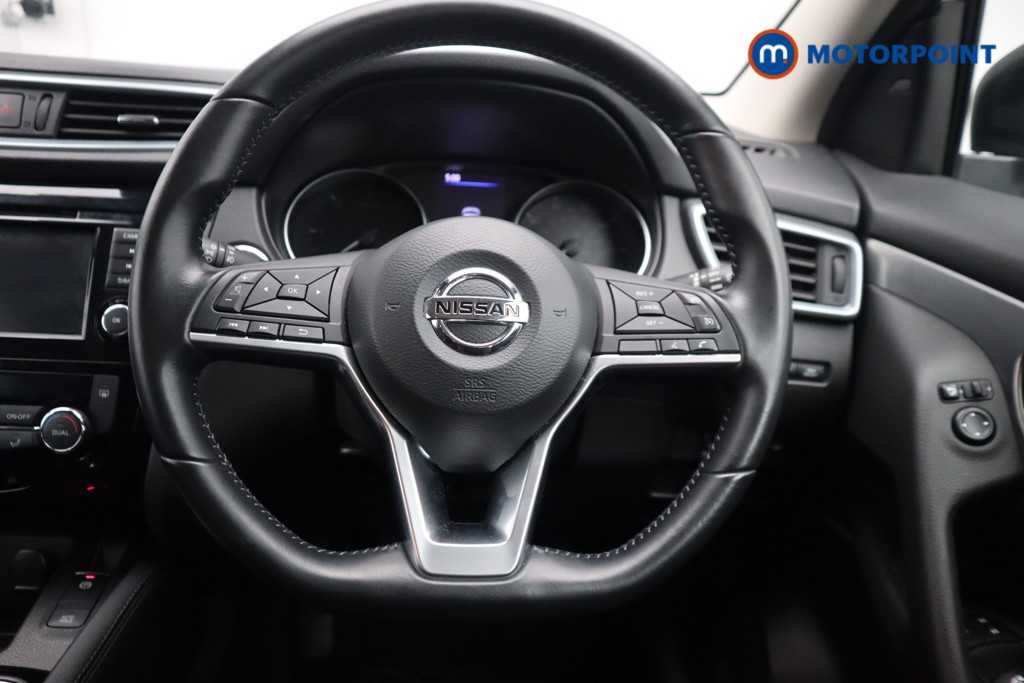 Nissan Qashqai N-Connecta Manual Diesel SUV - Stock Number (1532636) - 5th supplementary image