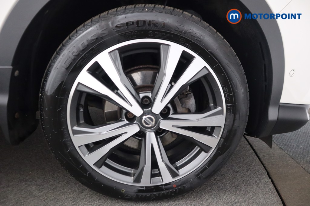 Nissan Qashqai N-Connecta Manual Diesel SUV - Stock Number (1532636) - 11th supplementary image