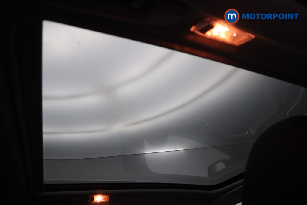 Nissan Qashqai N-Connecta Manual Diesel SUV - Stock Number (1532636) - 21st supplementary image