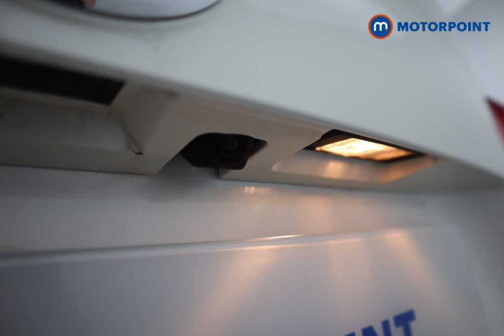 Nissan Qashqai N-Connecta Manual Diesel SUV - Stock Number (1532636) - 29th supplementary image