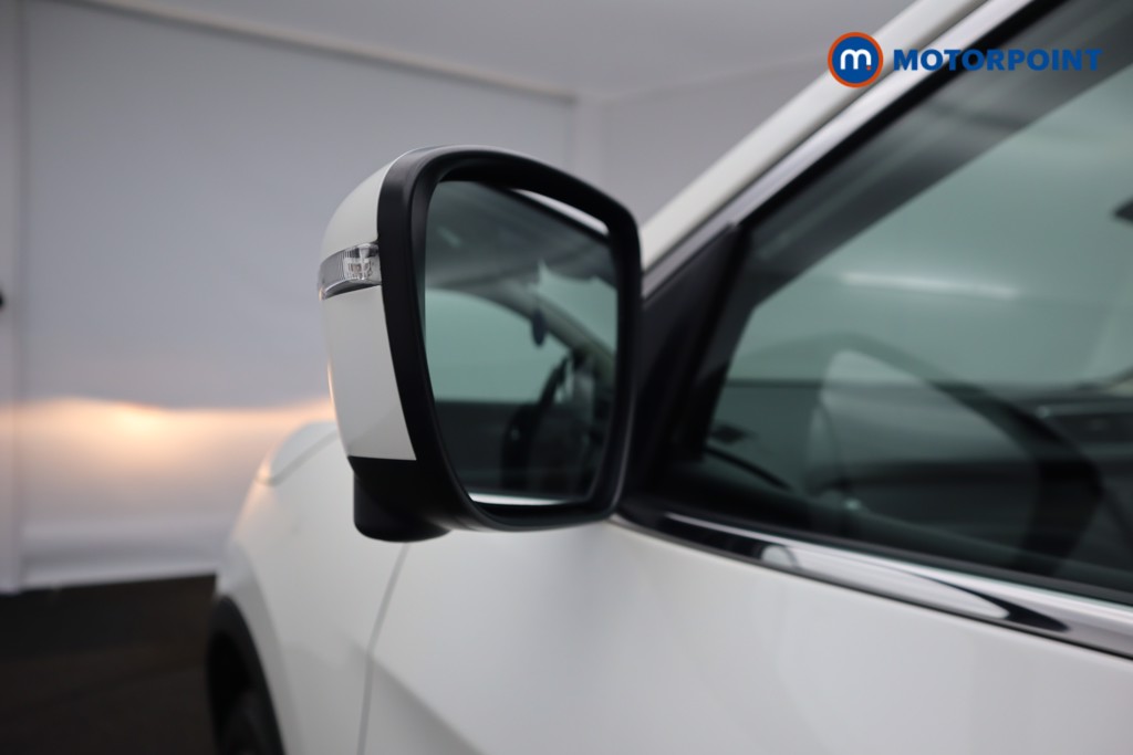 Nissan Qashqai N-Connecta Manual Diesel SUV - Stock Number (1532636) - 31st supplementary image