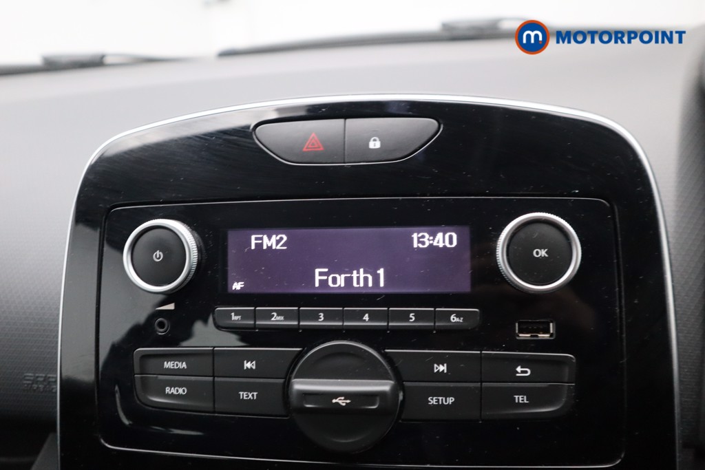 Renault Clio Play Manual Petrol Hatchback - Stock Number (1533493) - 5th supplementary image