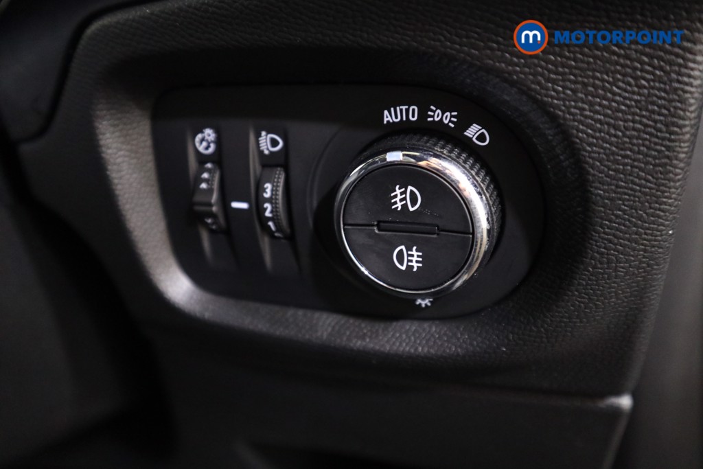 Vauxhall Corsa GS Manual Petrol Hatchback - Stock Number (1533600) - 9th supplementary image