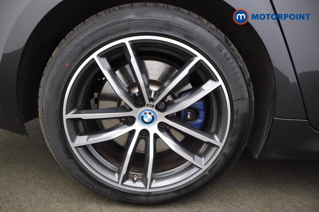 BMW 5 Series M Sport Automatic Petrol Plug-In Hybrid Estate - Stock Number (1536117) - 9th supplementary image