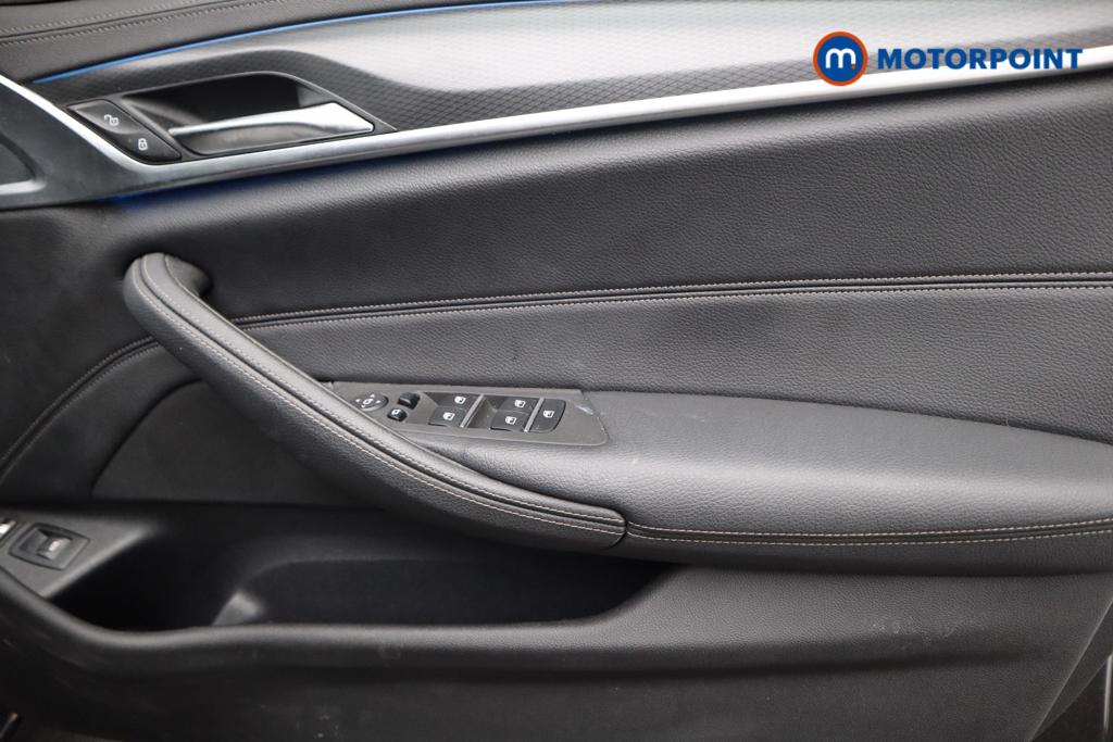 BMW 5 Series M Sport Automatic Petrol Plug-In Hybrid Estate - Stock Number (1536117) - 19th supplementary image