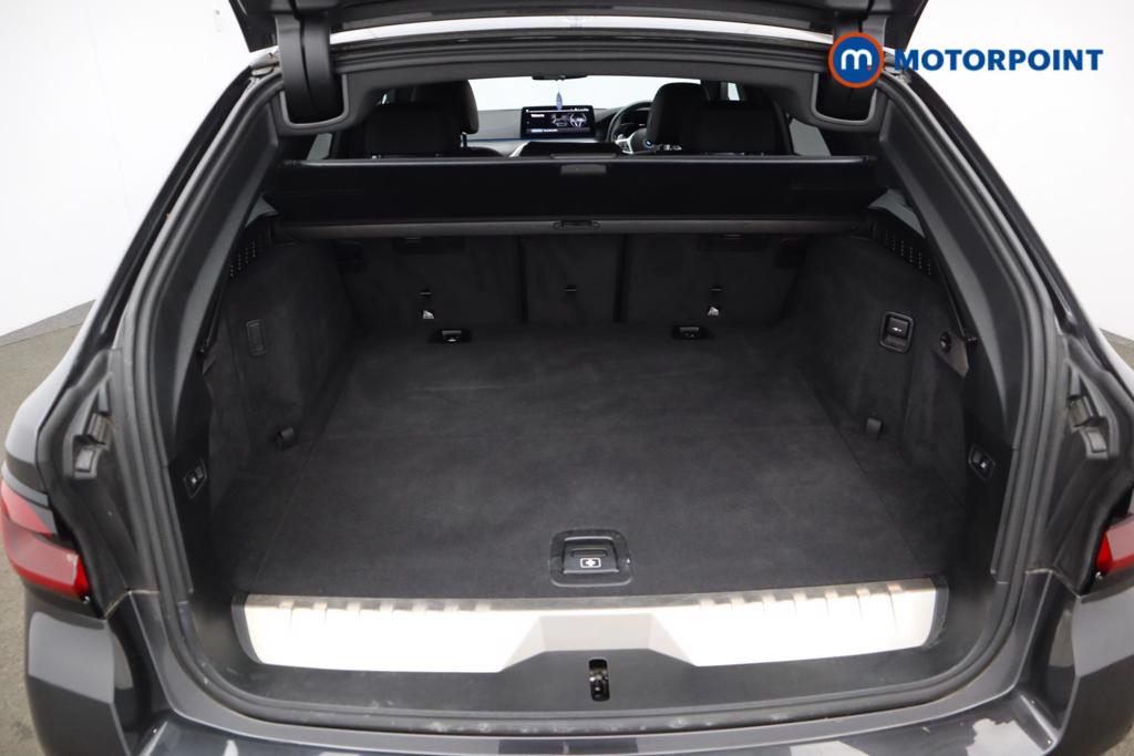 BMW 5 Series M Sport Automatic Petrol Plug-In Hybrid Estate - Stock Number (1536117) - 24th supplementary image