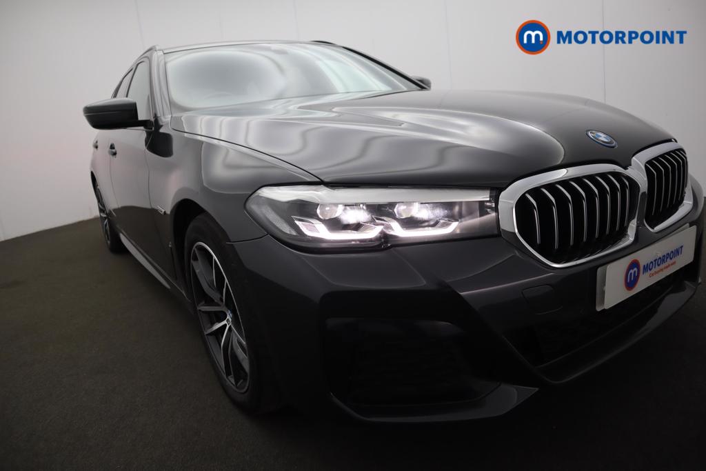 BMW 5 Series M Sport Automatic Petrol Plug-In Hybrid Estate - Stock Number (1536117) - 28th supplementary image