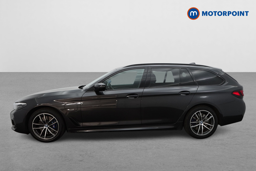 BMW 5 Series M Sport Automatic Petrol Plug-In Hybrid Estate - Stock Number (1536117) - Passenger side