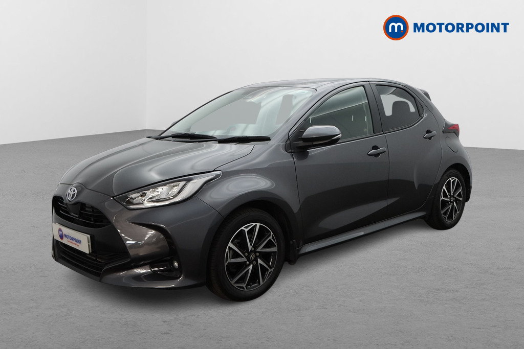 Toyota Yaris Design Automatic Petrol-Electric Hybrid Hatchback - Stock Number (1536996) - Passenger side front corner