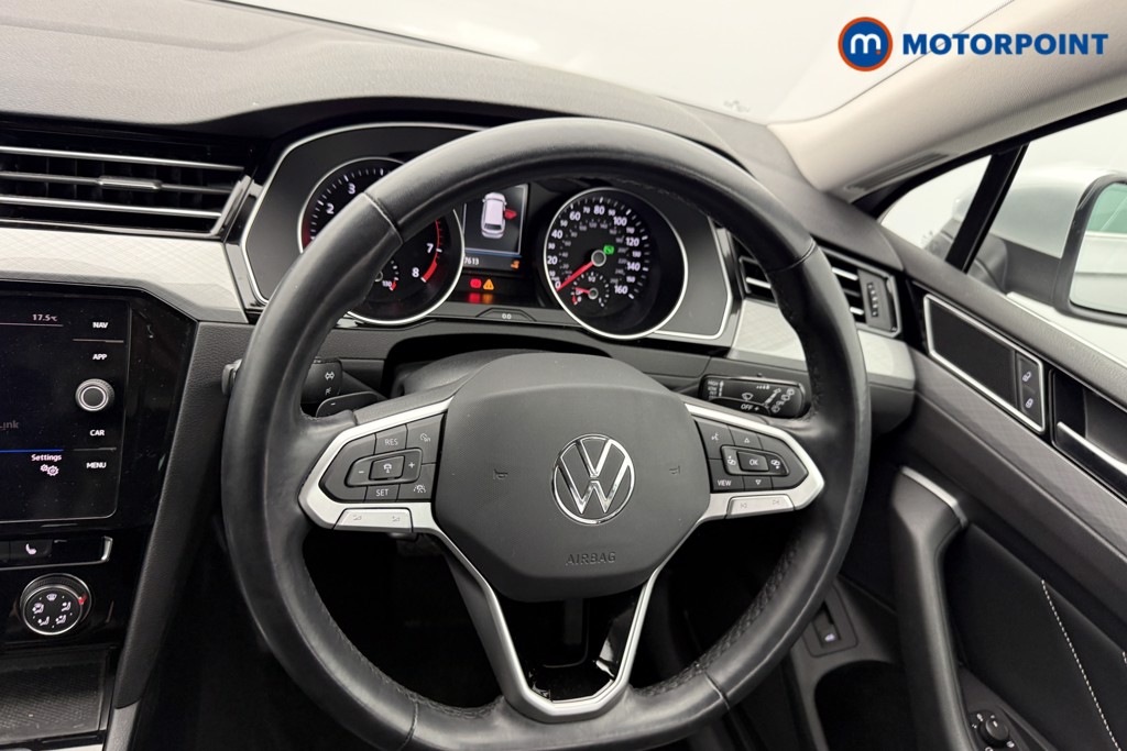 Volkswagen Passat SEL Automatic Petrol Estate - Stock Number (1537165) - 3rd supplementary image