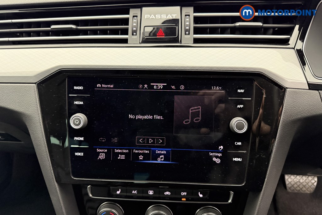 Volkswagen Passat SEL Automatic Petrol Estate - Stock Number (1537165) - 7th supplementary image