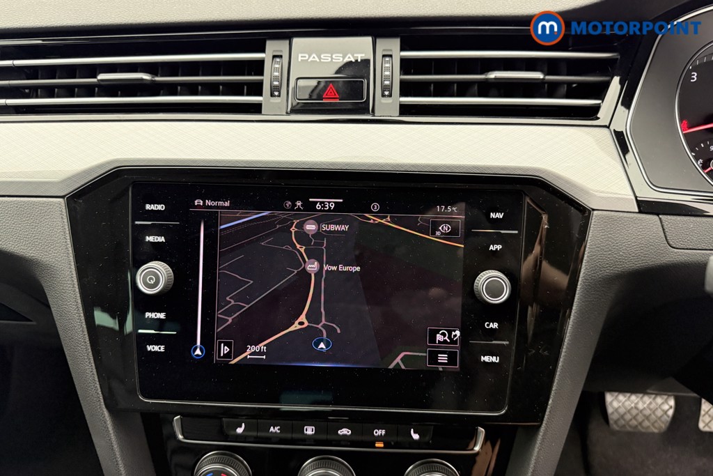 Volkswagen Passat SEL Automatic Petrol Estate - Stock Number (1537165) - 9th supplementary image