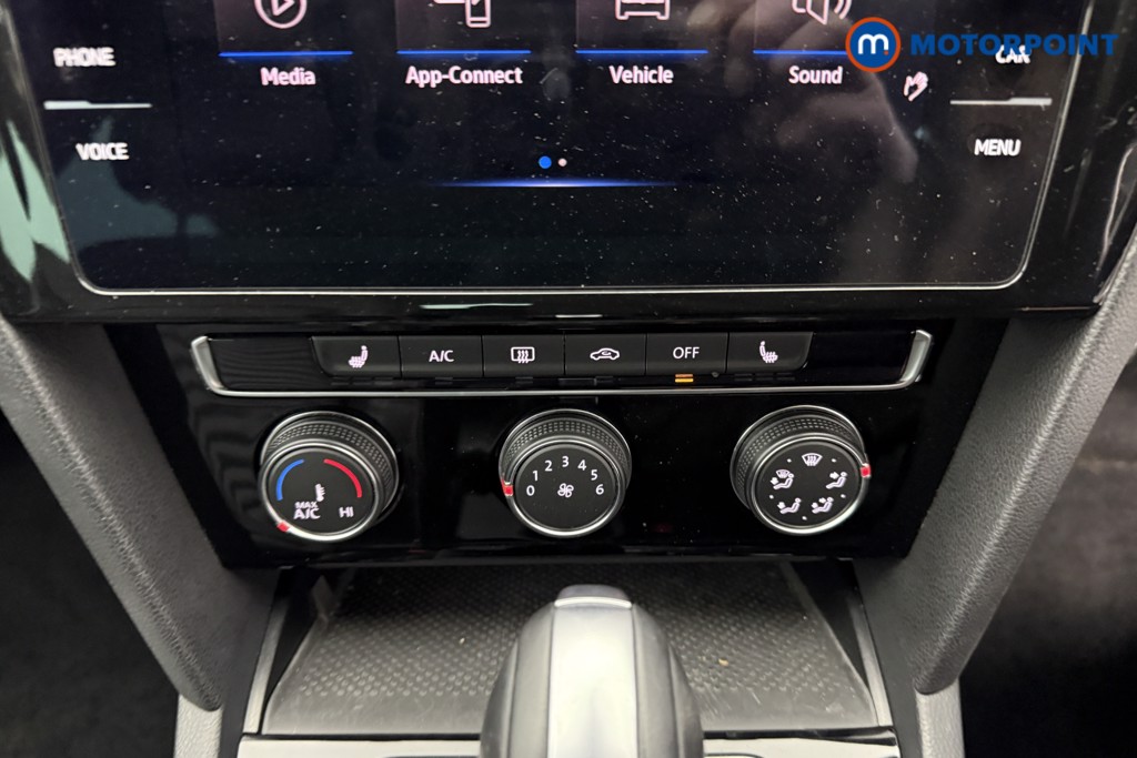 Volkswagen Passat SEL Automatic Petrol Estate - Stock Number (1537165) - 12th supplementary image