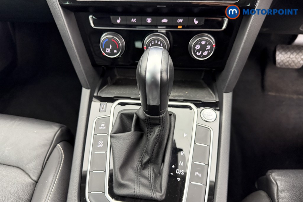 Volkswagen Passat SEL Automatic Petrol Estate - Stock Number (1537165) - 13th supplementary image