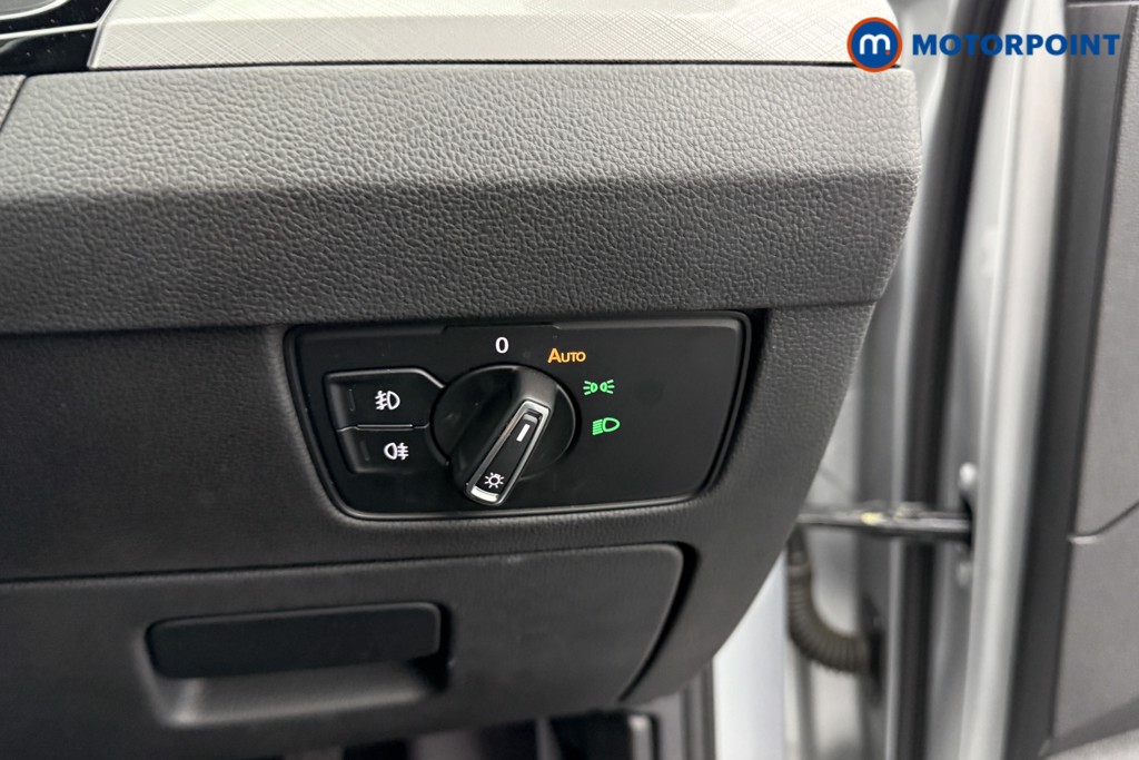 Volkswagen Passat SEL Automatic Petrol Estate - Stock Number (1537165) - 16th supplementary image