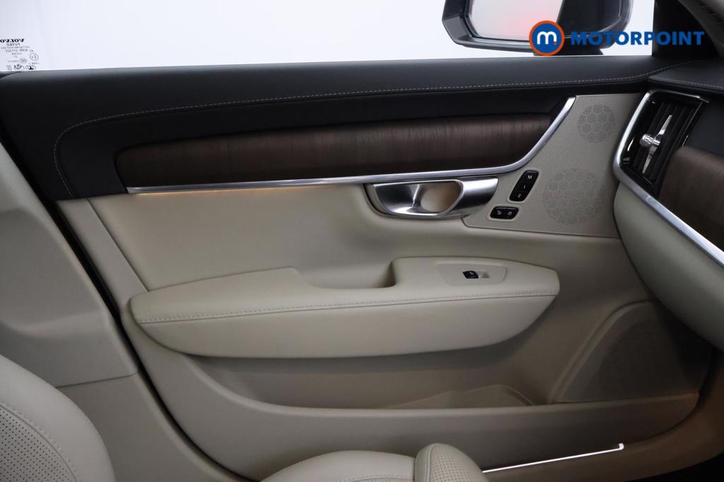 Volvo S90 Inscription Automatic Petrol Plug-In Hybrid Saloon - Stock Number (1539388) - 8th supplementary image