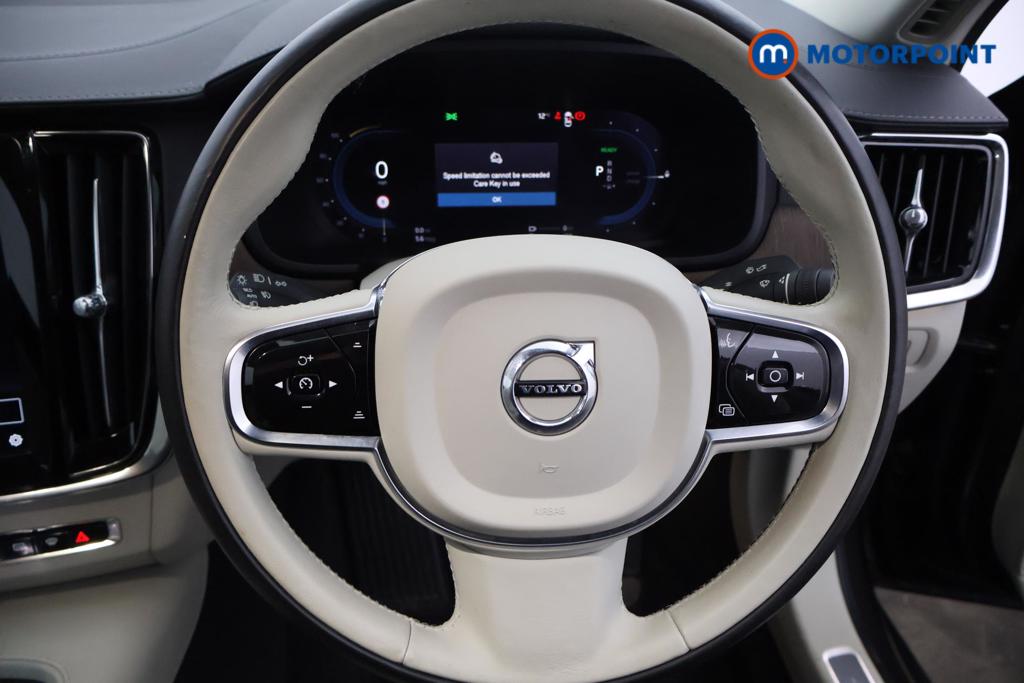 Volvo S90 Inscription Automatic Petrol Plug-In Hybrid Saloon - Stock Number (1539388) - 1st supplementary image